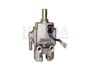 DX52B-IVECO-FOOT BRAKE VALVE